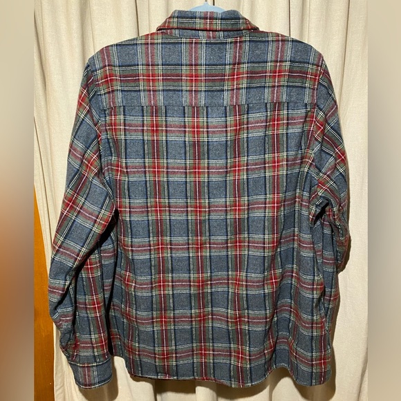 L.L. Bean Women's Flannel Shirt - Picture 6 of 13